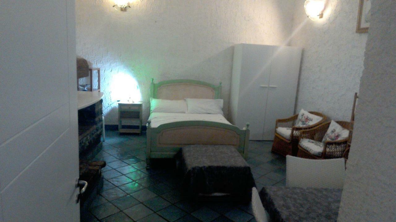 Ferienwohnung Le Stanze Di Mamma Pia Casal Velino Exterior foto